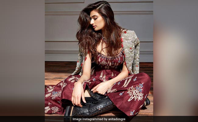 5 Ways To Wear Your Kurti This Winter