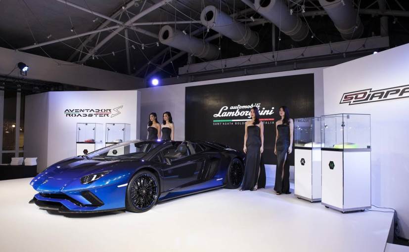 Lamborghini Aventador S Roadster 50th Anniversary Japan Edition Unveiled