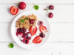 5 Quick And Healthy Office Snacks That Will Keep You Energised And Productive Throughout The Day