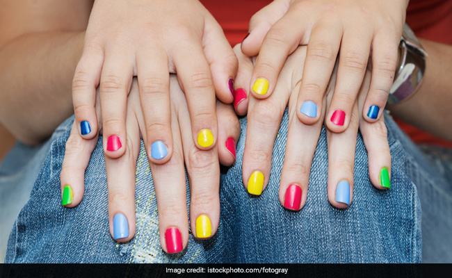 Blog: My Tween Daughter Judges Everything I Wear. Usually, I Fail