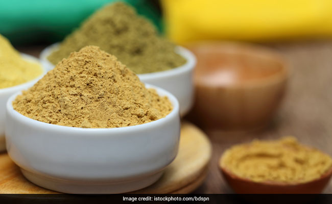 multani mitti face pack for oily skin and pimples