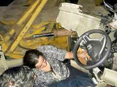 Family Was Trapped After Trailer Falls On Their Honda City