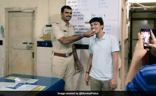 He Went To File An FIR. Mumbai Police Surprised Him With A Cake