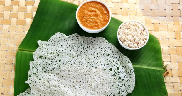 Neer Dosa And Coconut Chutney: This Classic Mangalorean Breakfast Combo Is A Must Try