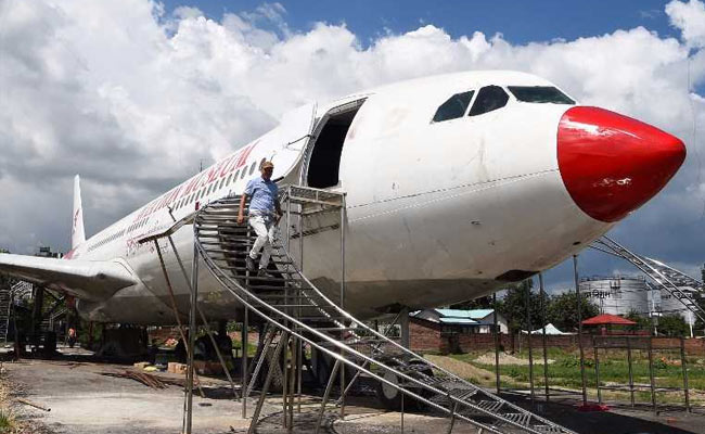 Pilot In Nepal Revives Crashed Turkish Airlines Plane As Museum