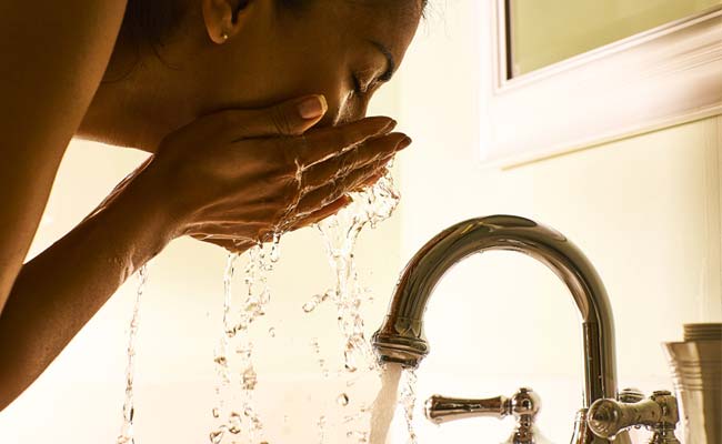 Oily Skin Getting You Down? We Know Just How To Take Care Of It!
