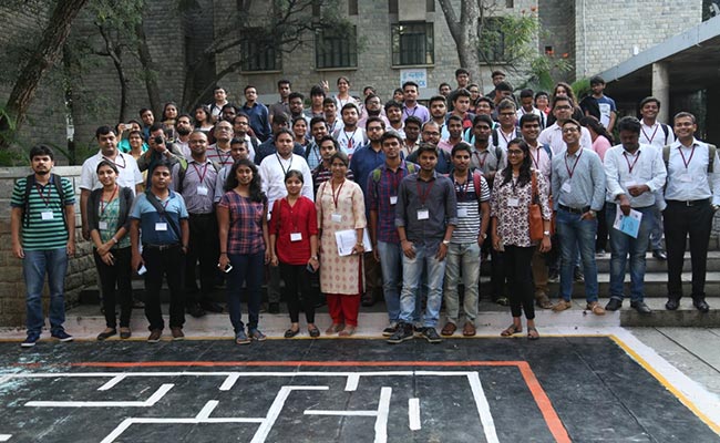 IIMB Daan Utsav Concludes With 'One Day On Campus'