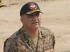 पाकिस्तान के सेना प्रमुख जनरल बाजवा को तीन साल का सेवा विस्तार