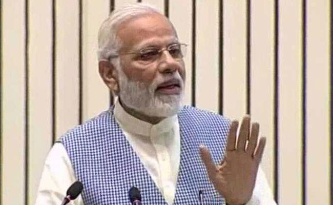 देश की बदलती अर्थव्यवस्था में ईमानदारी को प्रीमियम मिलेगा: प्रधानमंत्री नरेंद्र मोदी