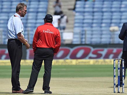 IND vs ENG 4th T20 Pitch Report: क्या असर दिखाएगी पुणे की पिच, गेंदबाजों को होगा बोलबाला या बल्लेबाज मचाएंगे धमाल, जानें पिच रिपोर्ट IND vs ENG 4th T20 Pitch Report: क्या असर दिखाएगी पुणे की पिच, गेंदबाजों को होगा बोलबाला या बल्लेबाज मचाएंगे धमाल, जानें पिच रिपोर्ट