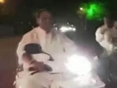 Jharkhand Chief Minister Goes For Diwali Ride, Leaves Helmet At Home