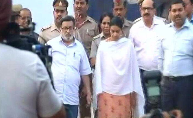 Aarushi Murder Case Highlights: Nupur, Rajesh Talwar Reach Home After 4 years