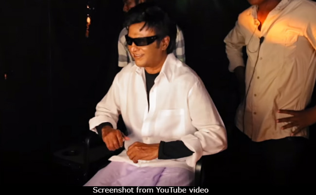 <I>2.0</i> Making Video: Rajinikanth's Reaction When He Watched The Film In 3D For The First Time