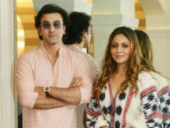 Gauri Khan's 'Lucky Mascot' Ranbir Kapoor Drops By Her Store, Pictured Like A <i>Rockstar</i>