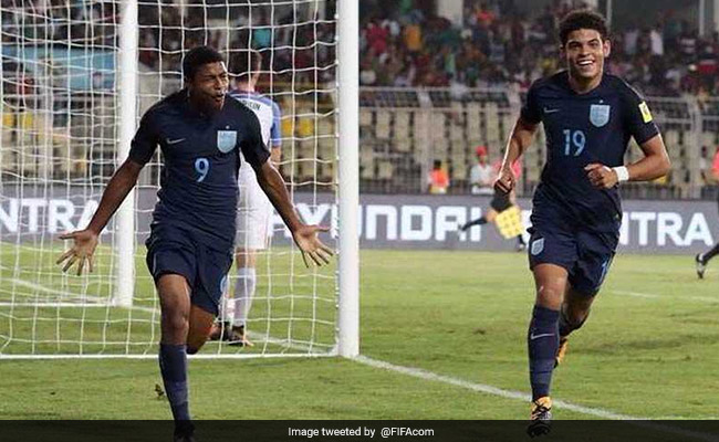 फीफा अंडर-17 विश्व कप : ब्रेवस्टर की हैट्रिक ने इंग्लैंड को पहली बार फाइनल में पहुंचाया, ब्राजील बाहर