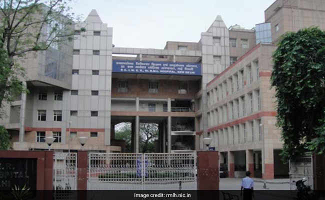 Delhi's 3 Centre-Run Hospitals' Resident Doctors Boycott Routine Services