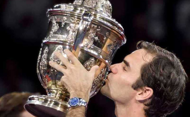 रोजर फेडरर ने 8वीं बार जीता स्विस इंडोर्स टूर्नामेंट, पेरिस मास्टर्स में नहीं खेलेंगे