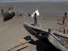 Bangladesh Destroys Boats Ferrying Rohingya From Myanmar Bangladesh Destroys Boats Ferrying Rohingya From Myanmar