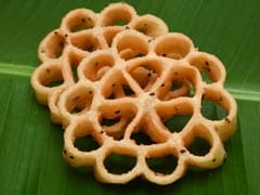 Bengaluru Loves These Beautiful Rose Cookies and You Will Too!