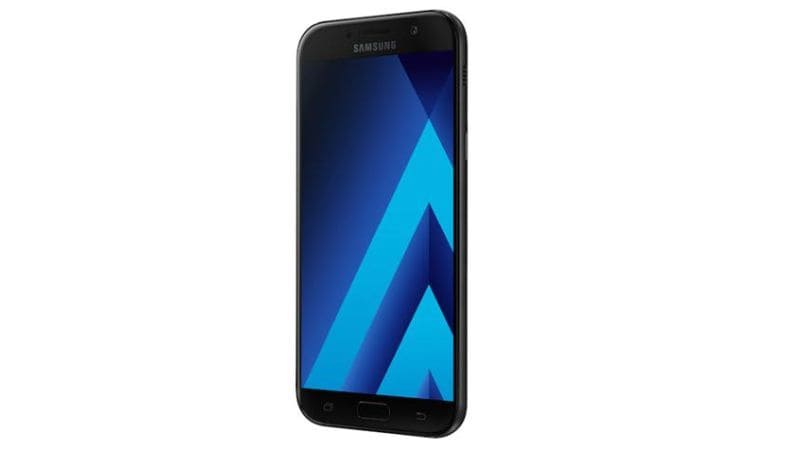 Samsung Galaxy A7 (2018) में 6 जीबी रैम और एंड्रॉयड 7.1 नूगा होने का पता चला