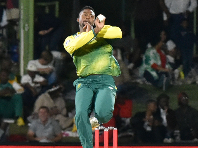 Andile Phehlukwayo Strikes Key Blow as South Africa Beat Bangladesh
