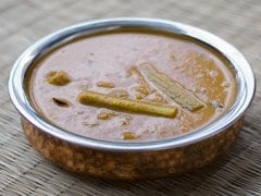 Himachali Dham: The Grand Vegetarian Wedding Feast