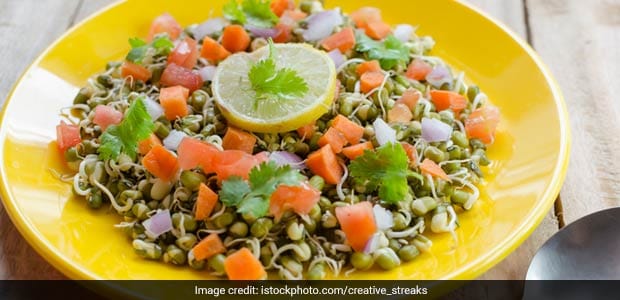 High Protein Salad: Chomp On This Egg And Moong Sprouts Salad And Make Dieting Fun
