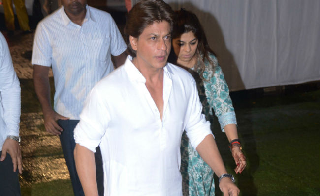 Shah Rukh Khan And Other Celebs Attend Kundan Shah's Prayer Meet