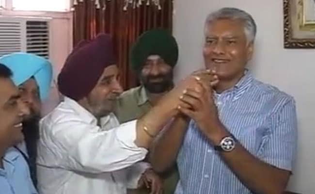 Congress Leads As Votes Counted In Prestige Battle For Punjab's Gurdaspur
