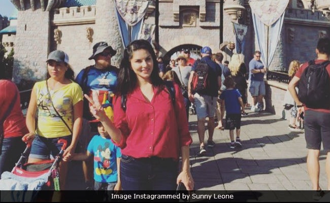 Sunny Leone Celebrates Daughter Nisha's Birthday In Disneyland