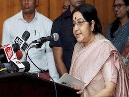 विदेश मंत्री सुषमा स्वराज ने एक और पाक नागरिक को मेडिकल वीजा दिलाने का दिया भरोसा विदेश मंत्री सुषमा स्वराज ने एक और पाक नागरिक को मेडिकल वीजा दिलाने का दिया भरोसा