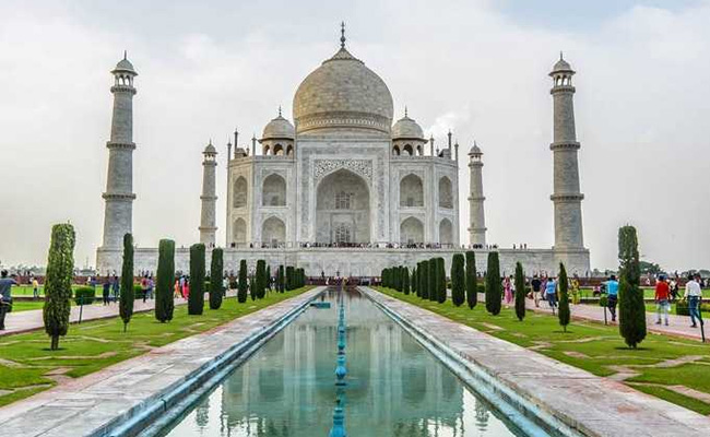 Taj Mahal Is A Beautiful Graveyard, Says Haryana Minister