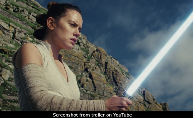 <I>Star Wars: The Last Jedi</i>, As Explained To You By Twitter