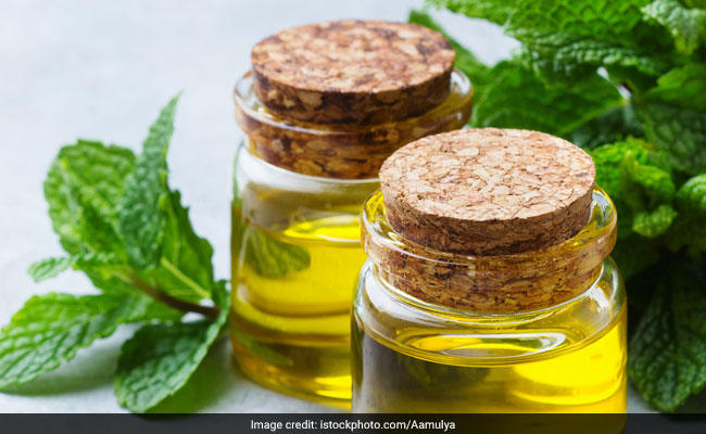 4 Benefits Of Using Peppermint Oil To Have Healthy Hair - NDTV Food