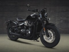 Triumph Bonneville Bobber Black Makes Its Global Debut