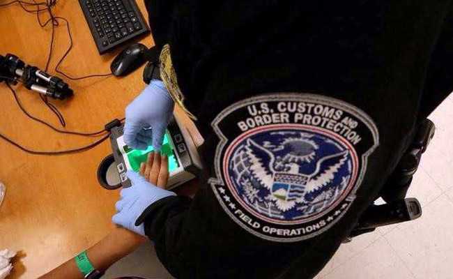US Immigration Agents Crack Down On 'Sanctuary State' California