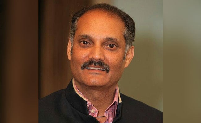 Vikramaditya Singh, Ex-People's Democratic Party Leader, Joins Congress