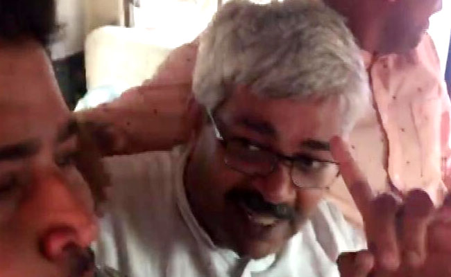 'Am Being Framed As I Have Sex CD Of Minister,' Says Arrested Journalist Vinod Verma