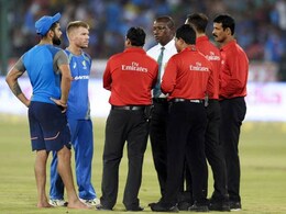 India vs Australia: Final T20I Match Called Off Due To A Wet Outfield India vs Australia: Final T20I Match Called Off Due To A Wet Outfield