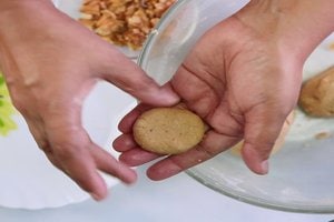 Aata Walnut Cookies