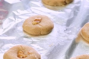 Aata Walnut Cookies