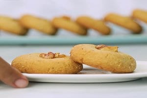 Aata Walnut Cookies