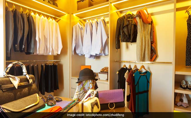 How To Find Your Personal Style And Build Your Wardrobe From Scratch : Chapter 1