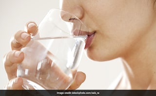 Do You Still Need 8-10 Glasses of Water Every Day During Winter?