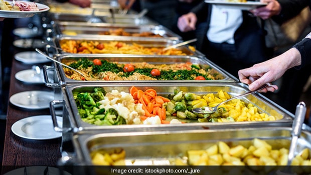 6 Places in Delhi-NCR Serving Delicious Buffet Food in Just Under INR