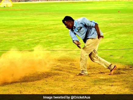 India vs Australia 3rd T20I: Twitterati Upset With BCCI As Match Is Called Off