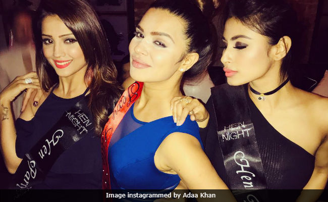 Inside Aashka Goradia's Bachelorette Party