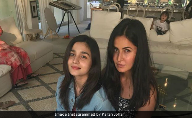 Inside Shah Rukh Khan's Birthday In Alibaug: Katrina Kaif, Alia Bhatt Photobombed By AbRam