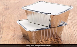 How Does Aluminum Foil Keep The Food Warm? And Is It Safe?