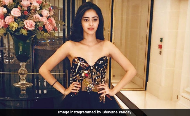 Ananya Panday Reaches Paris For Le Bal. See Preparation Pics